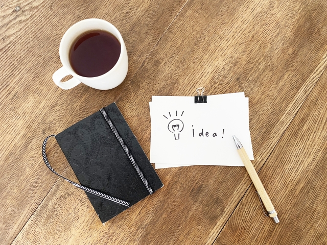 人見知りでも営業で工夫できる考え方を表したイメージ