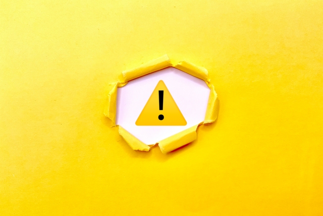 営業でつまずく人が気づかずにハマってしまう考え方の落とし穴を示すイメージ