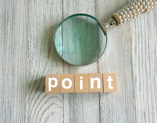 営業が合わないと感じたときに考えるべきポイントを示すイメージ