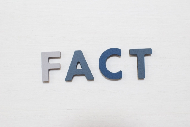 FACTの文字が並び、営業職のストレスの事実を示すイメージ