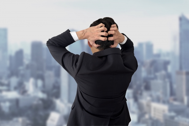35歳から営業転職する不安を抱えるビジネスパーソン
